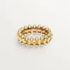 Bague Clash de Cartier, modèle moyen
