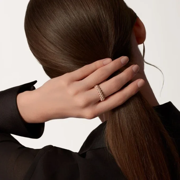 Bague Clash de Cartier, petit modèle, pavée