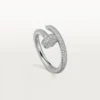 Bague Juste Un Clou – Or blanc, diamants – Cartier