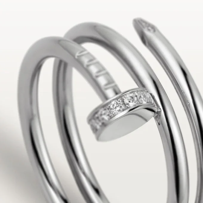 Bague Juste Un Clou – Or blanc, diamants – Cartier