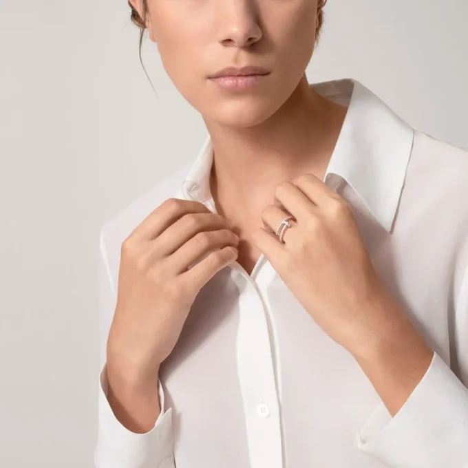 Bague Juste Un Clou – Or blanc, diamants – Cartier