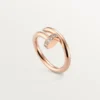 Bague Juste Un Clou – Or rose, diamants – Cartier