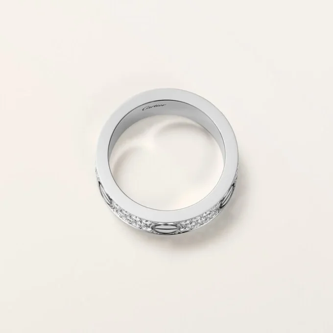Bague Love, modèle classique, pavée