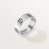 Bague Love – Or blanc, modèle classique | Cartier US