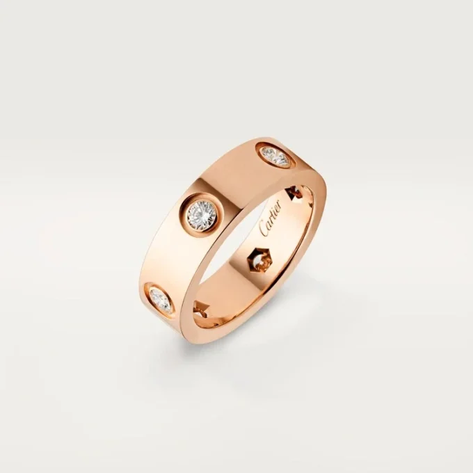Bague Love – Or rose, diamants – Cartier