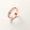 Bague Love, petit modèle, pavée