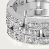 Bague Maillon Panthère, 3 demi-rangées pavées de diamants – Or blanc, diamants – Cartier