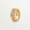 Bague Maillon Panthère, 3 demi-rangées pavées de diamants – Or jaune, diamants – Cartier