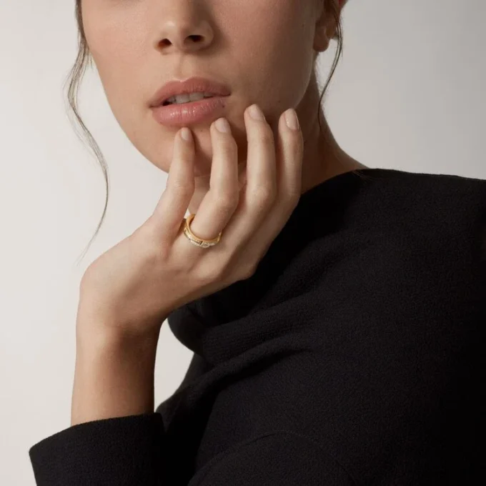 Bague Maillon Panthère – Or jaune, diamants – Cartier