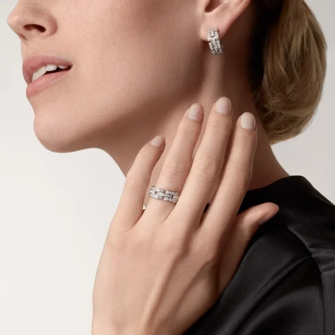 Bague Maillon Panthère, triple rangée, pavée