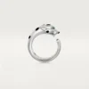 Bague Panthère de Cartier, modèle moyen