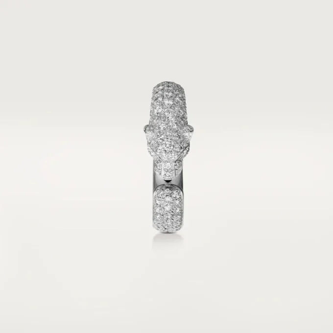 Bague Panthère de Cartier – Or blanc, émeraudes, onyx, diamants – Cartier