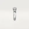 Bague Panthère de Cartier – Or blanc, émeraudes, onyx, diamants – Cartier