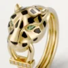 Bague Panthère de Cartier – Or jaune, laque, diamants, grenat tsavorite – Cartier
