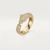 Bague Panthère de Cartier – Or jaune, émeraudes, onyx, diamants – Cartier