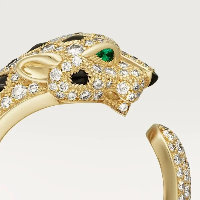 Bague Panthère de Cartier – Or jaune, émeraudes, onyx, diamants – Cartier
