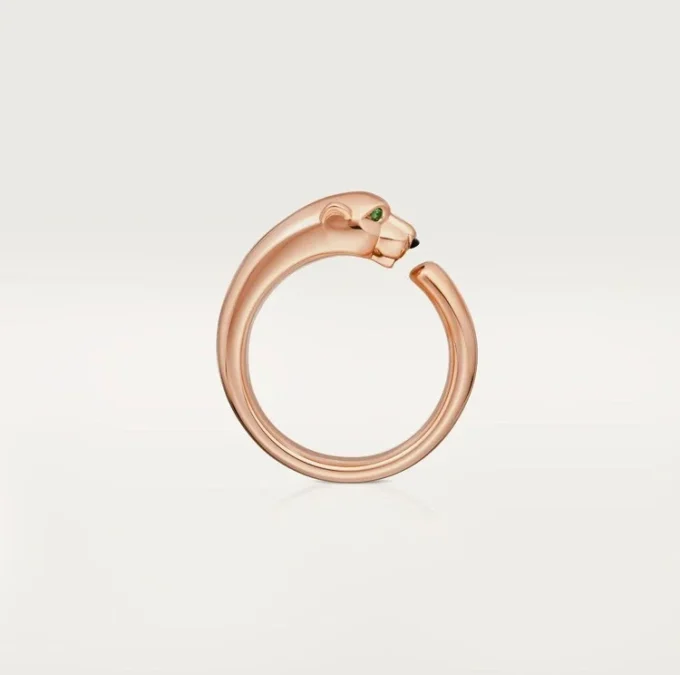 Bague Panthère de Cartier – Or rose, grenats tsavorites, onyx – Cartier