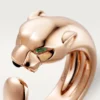 Bague Panthère de Cartier – Or rose, grenats tsavorites, onyx – Cartier