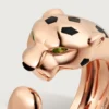 Bague Panthère de Cartier – Or rose, grenats tsavorites, onyx – Cartier