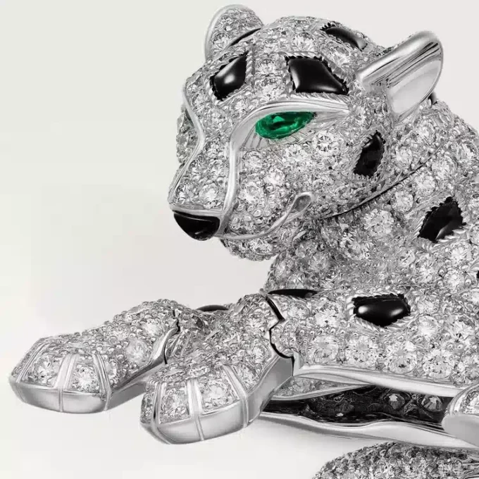 Bague Panthère de Cartier, pavée