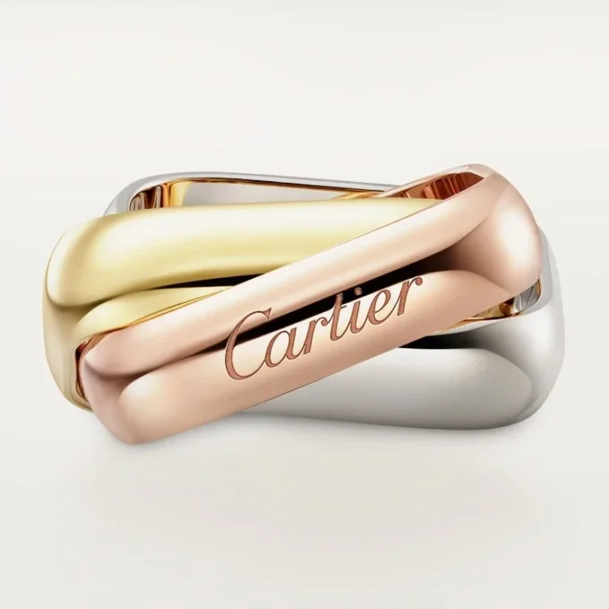Bague Trinity, forme coussin, grand modèle Bague Trinity, forme coussin, grand modèle