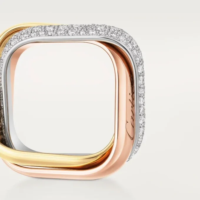 Bague Trinity, forme coussin, grand modèle, demi-sertie