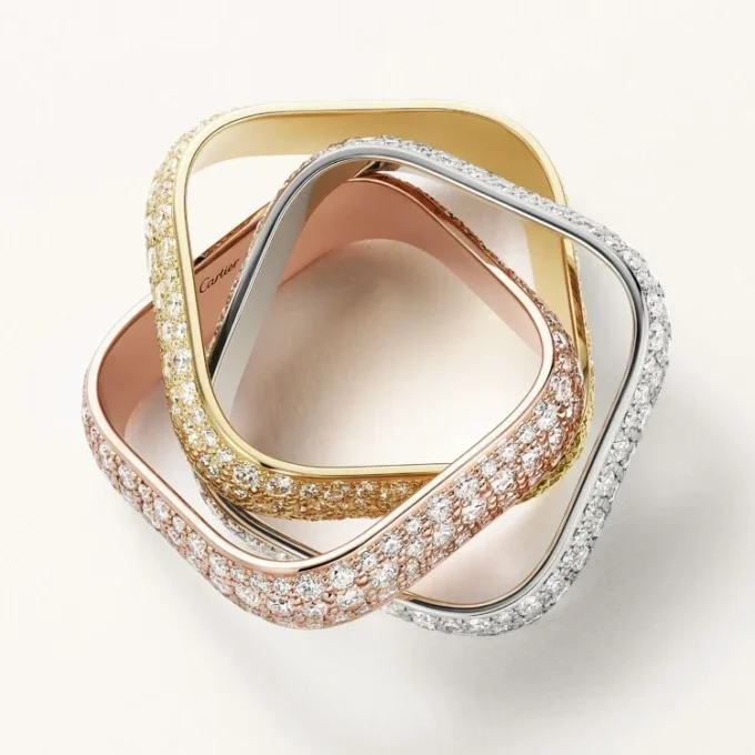 Bague Trinity, forme coussin, grand modèle, pavée