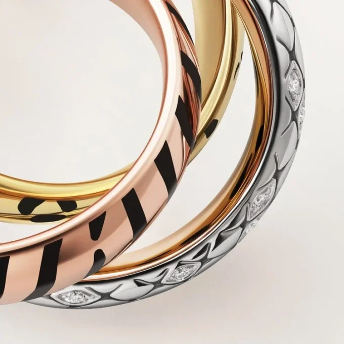 Bague Trinity, laquée, demi-sertie