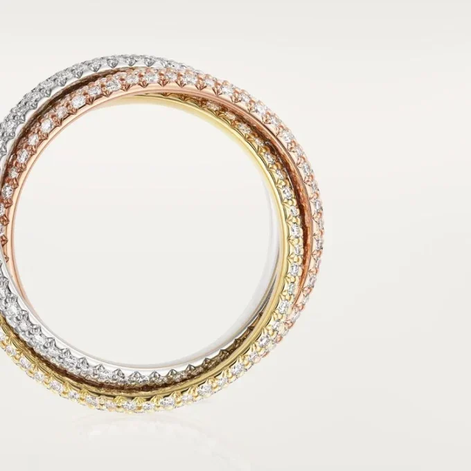 Bague Trinity, modèle classique, pavée Bague Trinity, modèle classique, pavée