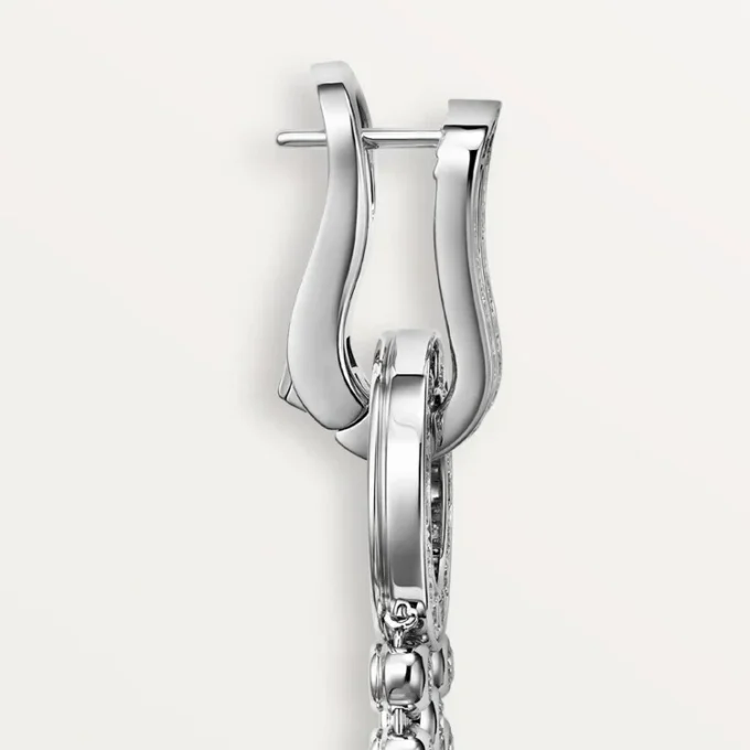 Boucles d&rsquo;oreilles à agrafe, diamants taille brillant, pavés