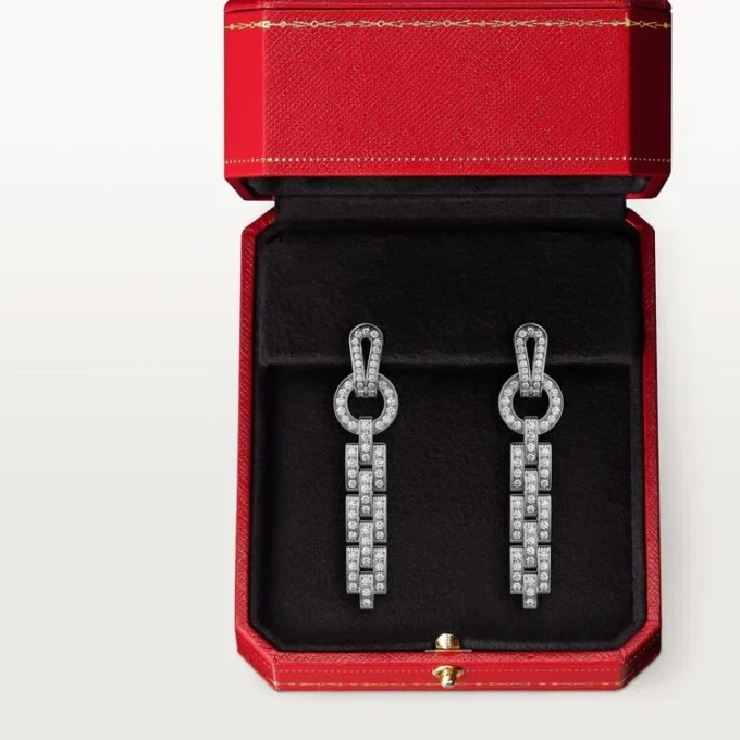 Boucles d&rsquo;oreilles Agrafe – Or blanc, diamants – Cartier