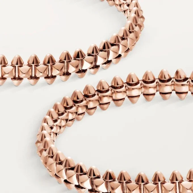 Boucles d&rsquo;oreilles créoles Clash de Cartier, petit modèle – Or rose – Cartier