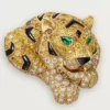 Boucles d&rsquo;oreilles « Faune et Flore de Cartier », diamants jaunes, orange et bruns, pavés