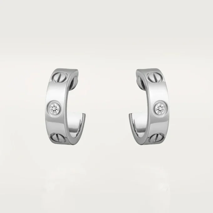 Boucles d&rsquo;oreilles Love, 2 diamants – Or blanc, Diamants – Cartier