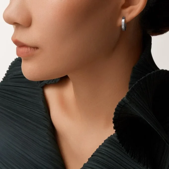 Boucles d&rsquo;oreilles Love, multi-positions