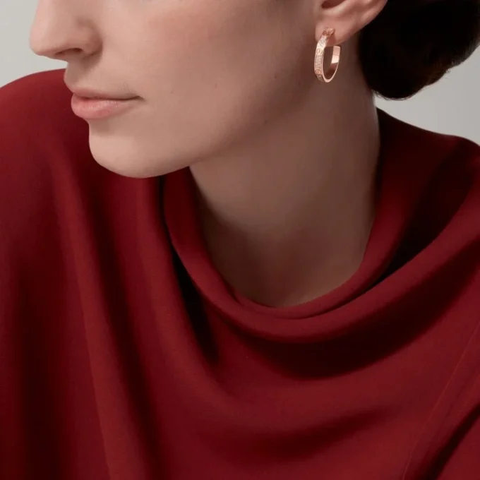 Boucles d&rsquo;oreilles Love – Or rose, diamant – Cartier