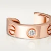 Boucles d&rsquo;oreilles Love – Or rose, diamants – Cartier