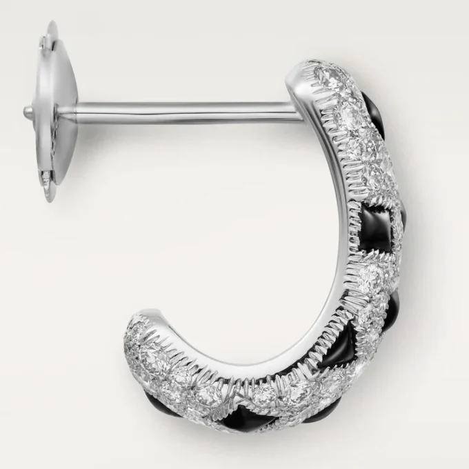 Boucles d&rsquo;oreilles Panthère de Cartier – Or blanc, onyx, diamants – Cartier