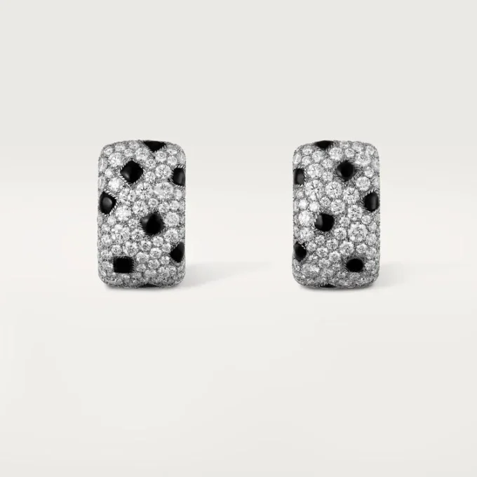 Boucles d&rsquo;oreilles Panthère de Cartier – Or blanc, onyx, diamants – Cartier