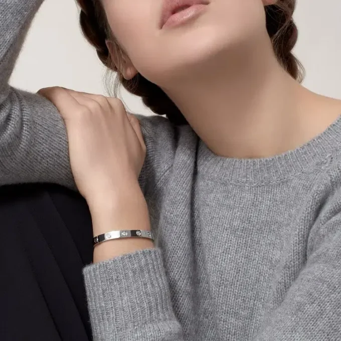 Bracelet Love, modèle classique, 10 diamants