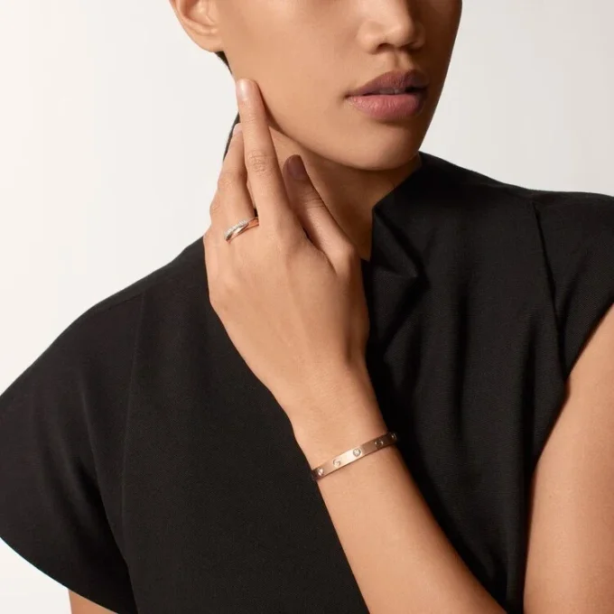 Bracelet Love, modèle classique, brossé, 4 diamants
