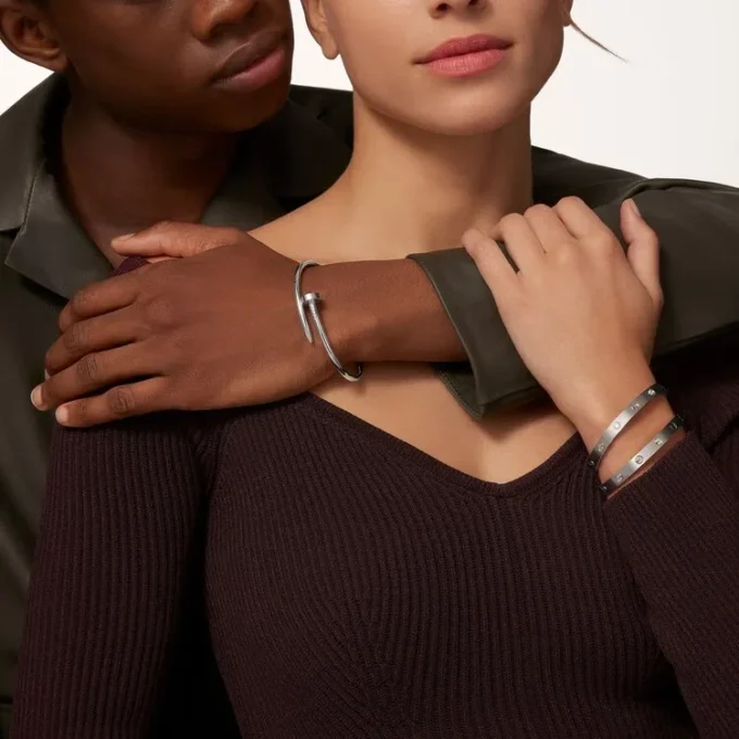 Bracelet Love, modèle classique, brossé, 4 diamants
