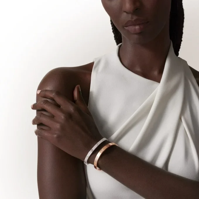 Bracelet Love, modèle moyen, pavé