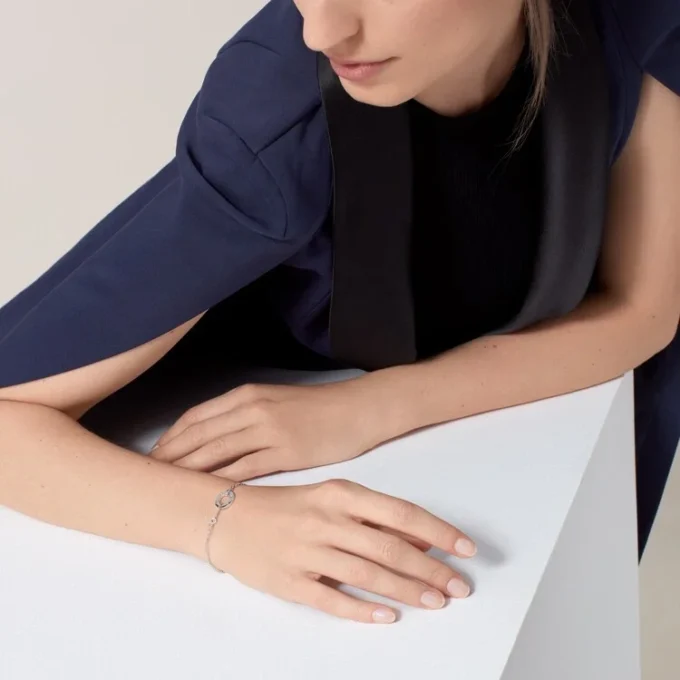 Bracelet Love – Or blanc, diamants – Cartier