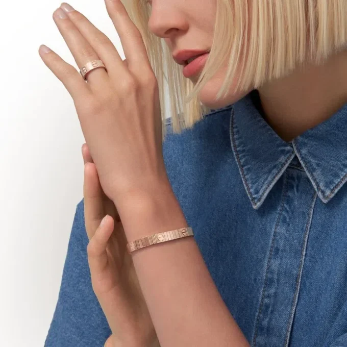 Bracelet Love Unlimited, souple