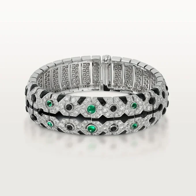 Bracelet Panthère de Cartier, émeraude, pavé