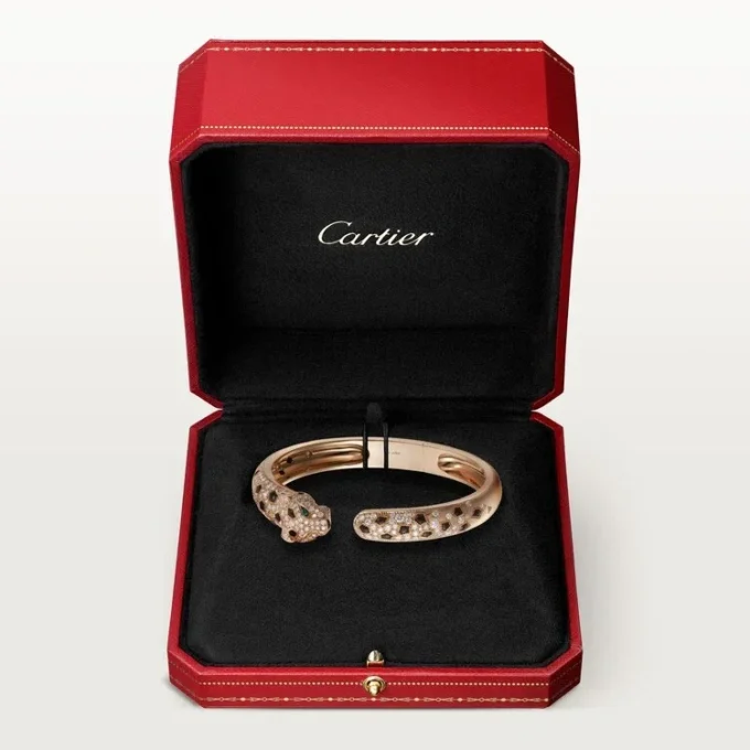 Bracelet Panthère de Cartier, modèle moyen, demi-sertissage