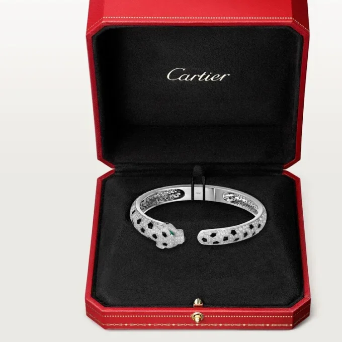 Bracelet Panthère de Cartier, modèle moyen, pavé