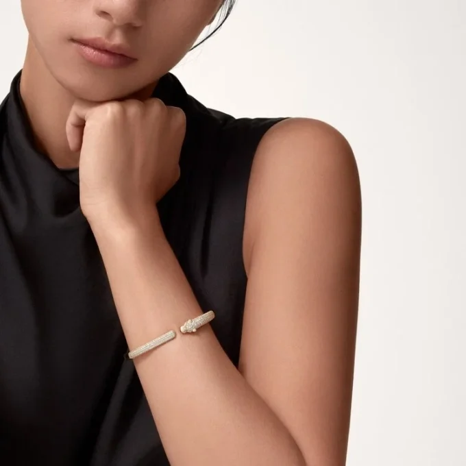 Bracelet Panthère de Cartier, petit modèle, demi-sertissage