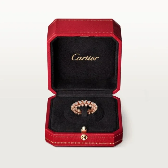 Clash De Cartier – Bague pavée de diamants en or rose | Cartier US